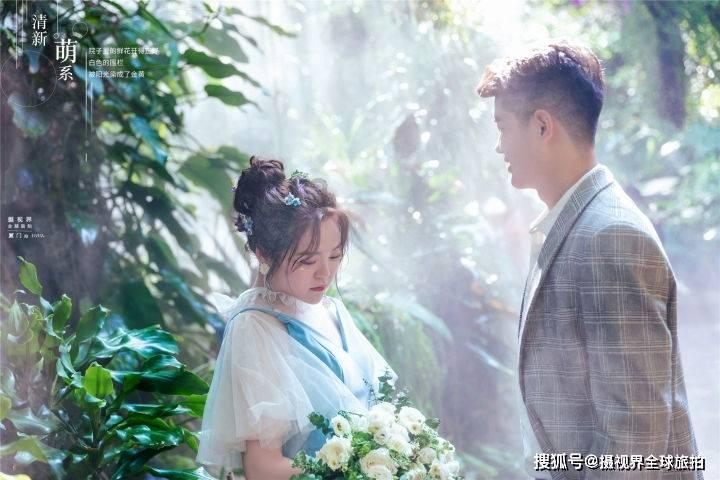 宝马新3系LB改色膜白桃乌龙粉,美的恰到好处